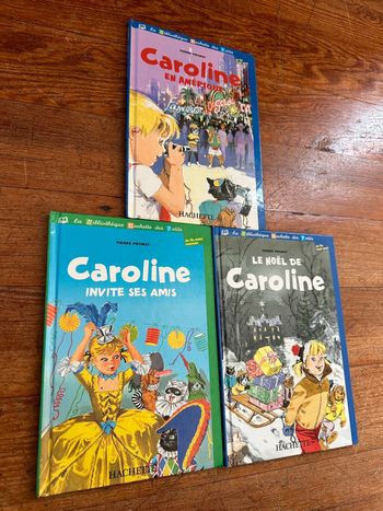 Lot B : Livres bibliothèque Hachette des petits Le Noël de Caroline, en Amérique, Fête
