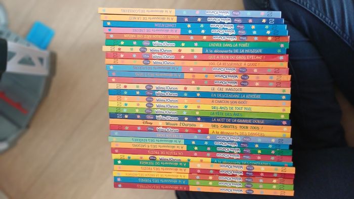 Lot 30 Livres winnie l ourson - photo numéro 3