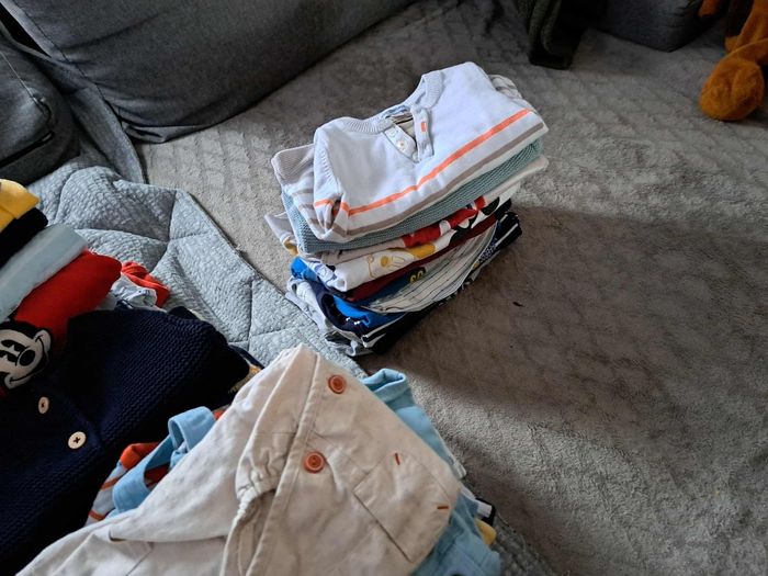 Gros lots de vêtements bébé garçon taille 9/12mois - photo numéro 3