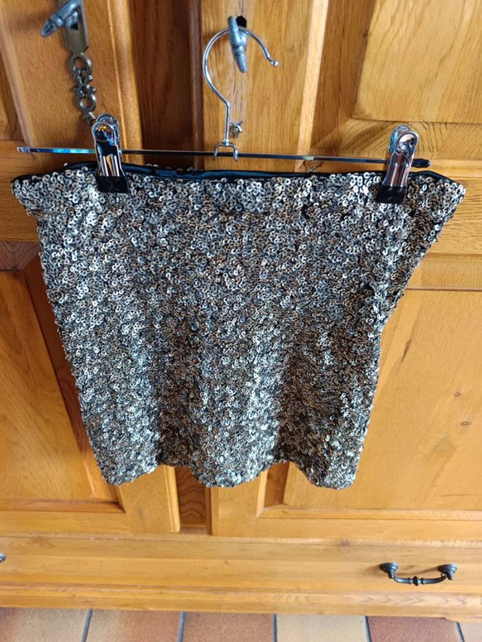 Jupe strass - photo numéro 3