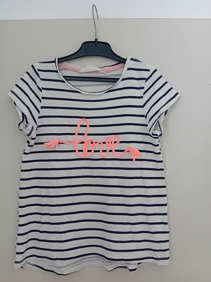 T shirt 6ans - photo numéro 2
