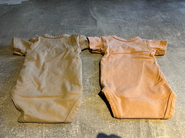 Lot de bodie bébé fille - photo numéro 3