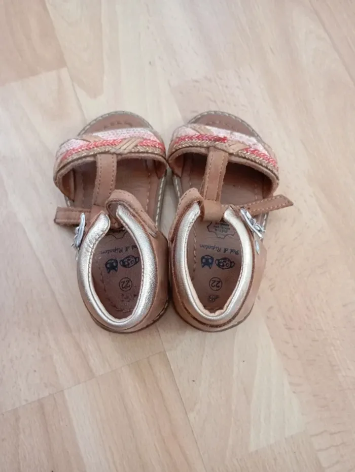 Sandale taille 22 - photo numéro 4