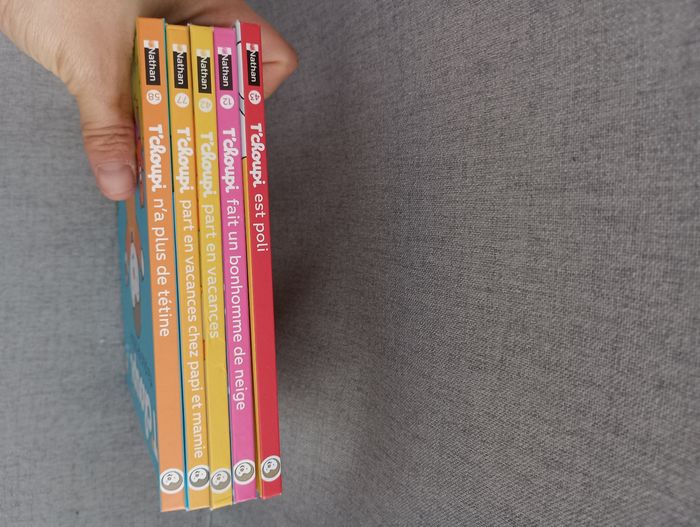 5 livres T'choupi histoires à lire et à écouter - photo numéro 2