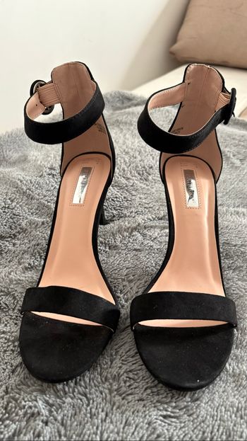 Escarpin noir noir neuf