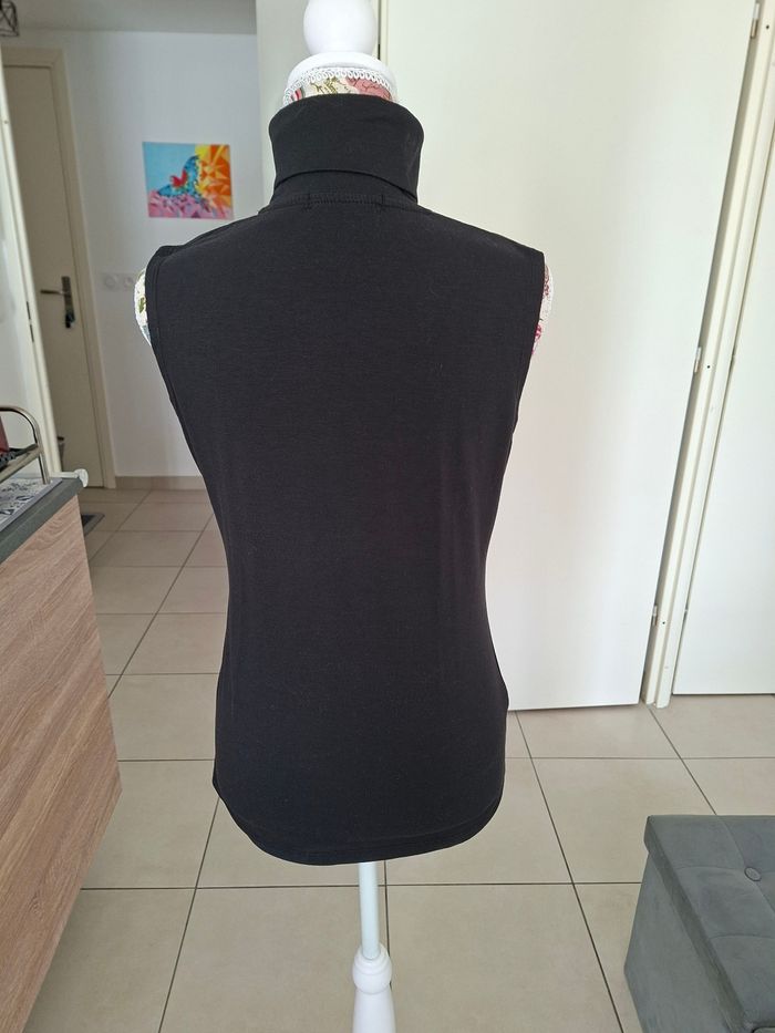 col roulé sans manche - photo numéro 2