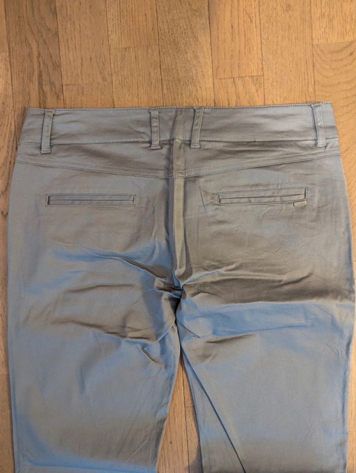 Pantalon taupe Mango - photo numéro 4