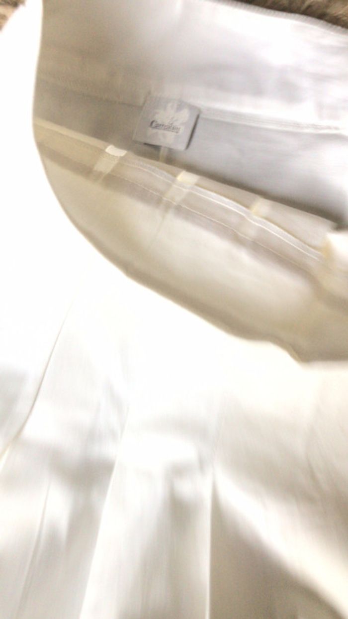 Jupe blanche neuve - photo numéro 2