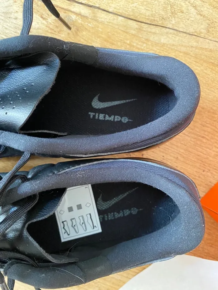 Crampons de foot Nike - photo numéro 4