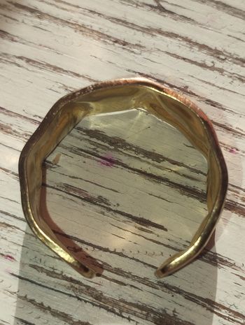Bague acier dorée très solide 