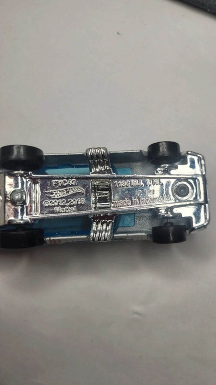 Voiture hot wheels - photo numéro 3