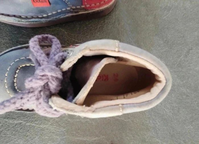 6 € Kickers fille Taille 24 - photo numéro 4