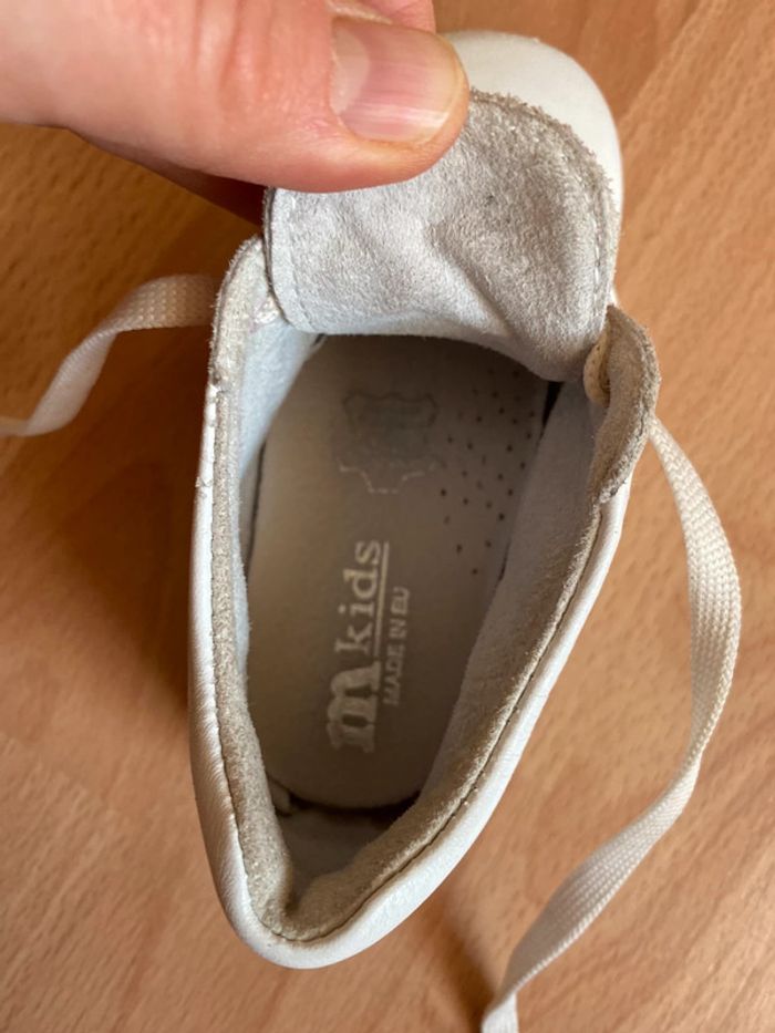 Jolie paire de bottines en cuir blanc T. 23 fille - photo numéro 12