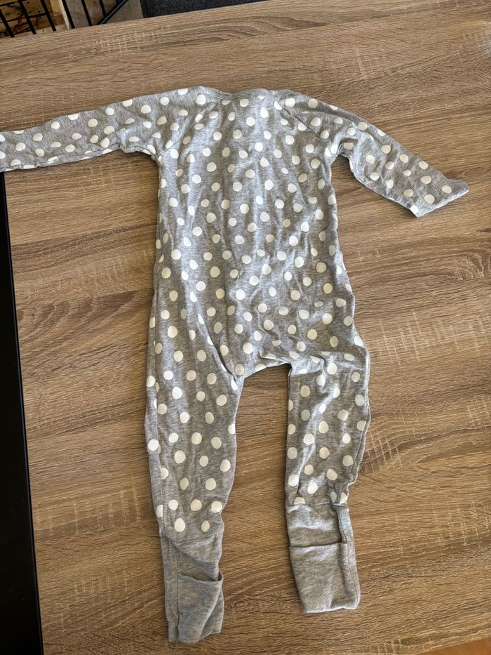 Pyjama une pièce gris à pois dim 18 mois - photo numéro 4