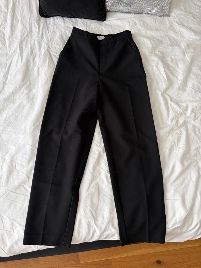 Pantalon carotte noir Mango - photo numéro 1