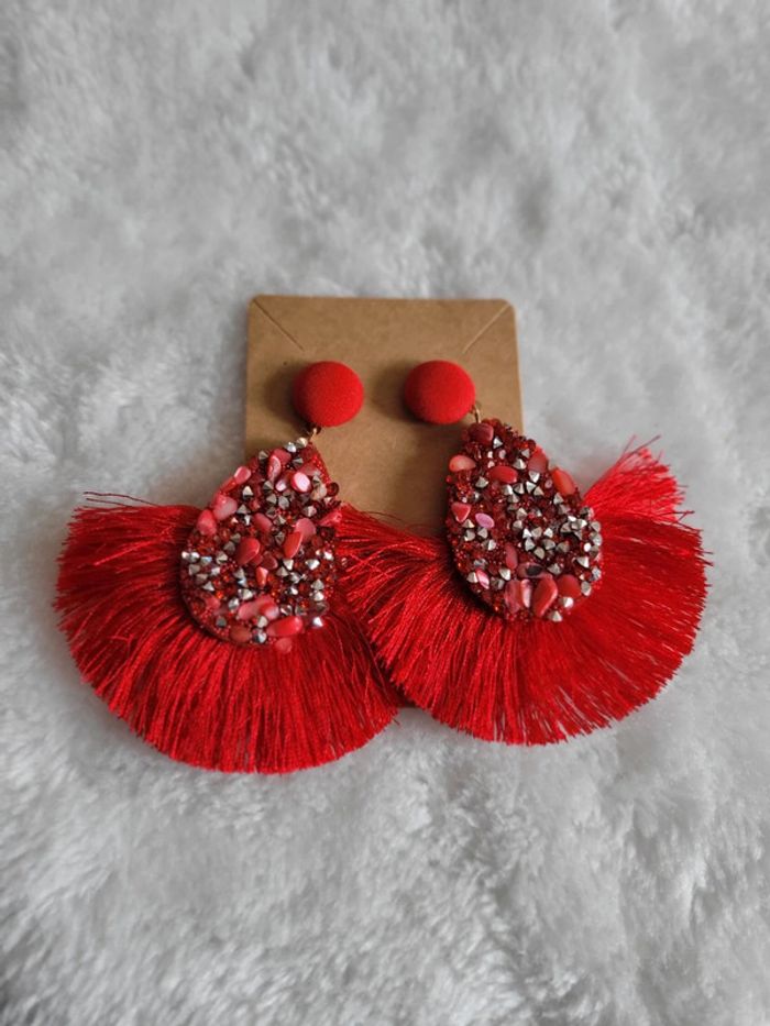 Clips paillettes et fil de coton rouge. - photo numéro 8