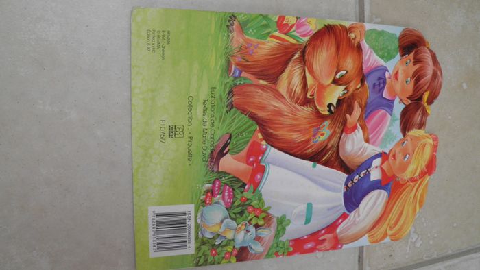 Livre Rose-Rouge et Neige-Blanche - photo numéro 2