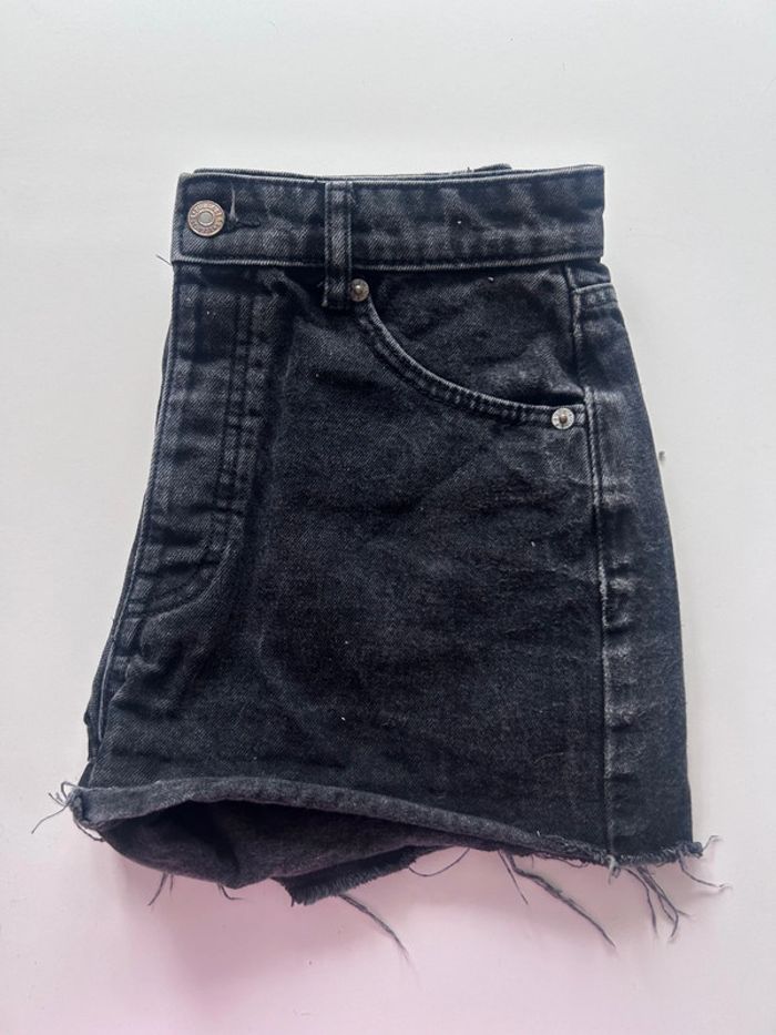 Short en denim noir Pull&Bear - Taille 36