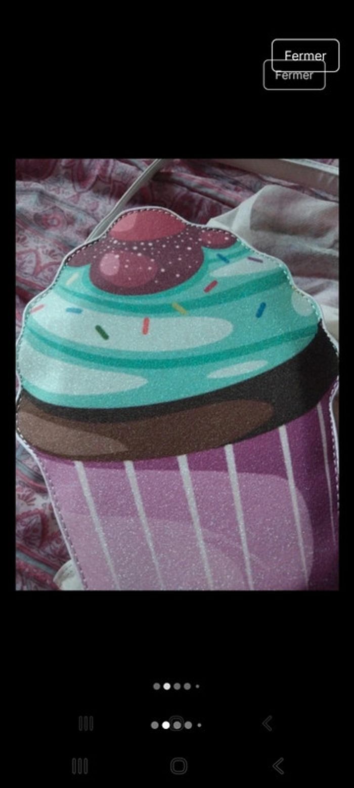 Sac en forme de cupcake pailleté - photo numéro 2