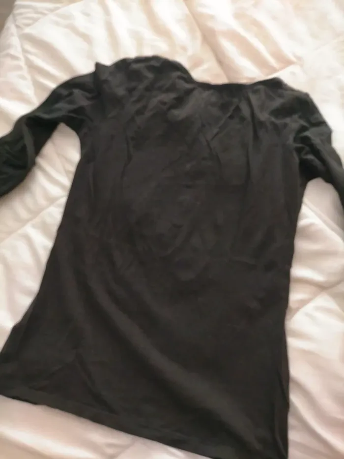 Tee shirt noir manches 3/4 - photo numéro 2