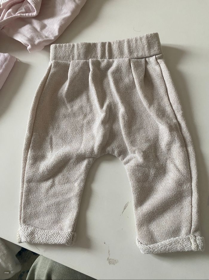 Lot fille 1 mois / 3 mois - photo numéro 2