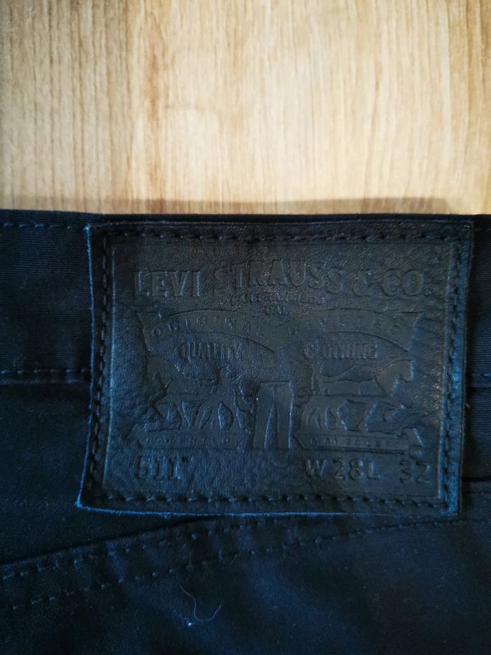 Pantalon Levis noir - photo numéro 3