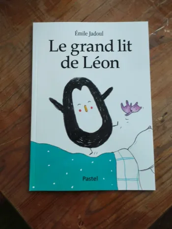 Livre Le grand lit de Léon