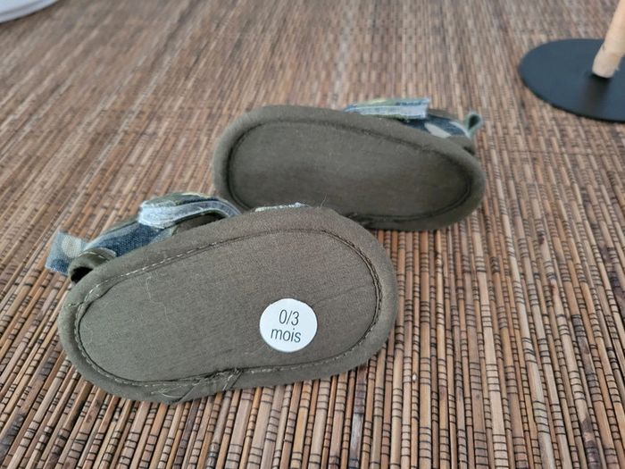 Sandales kaki avec scratchs 0/3 mois - photo numéro 3