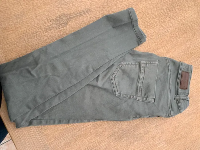Pantalon kaki beige