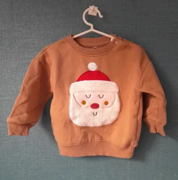 Jolie pull de Noël - De marque Shein en taille 18 mois ( 86 cm )