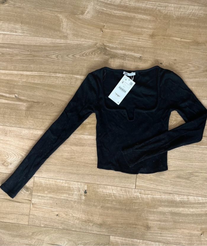 Top court noir Zara taille S