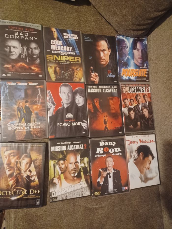 Dvd très bonetat et parfois plastifier neuf le prix est à l'unité