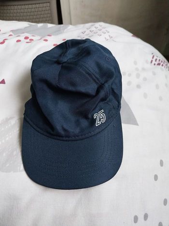 Casquette bleue marine taille 49 cm