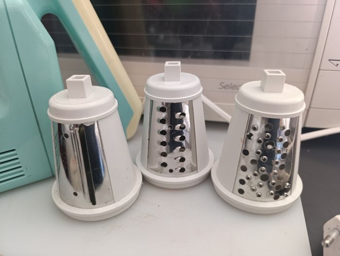 Robot cuisine multi râpes - photo numéro 5
