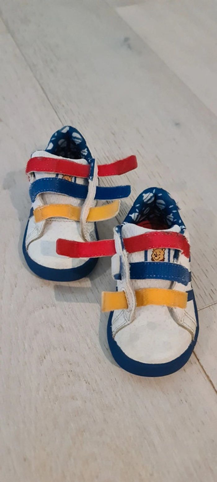Baskets Adidas Winnie pointure 22 - photo numéro 5
