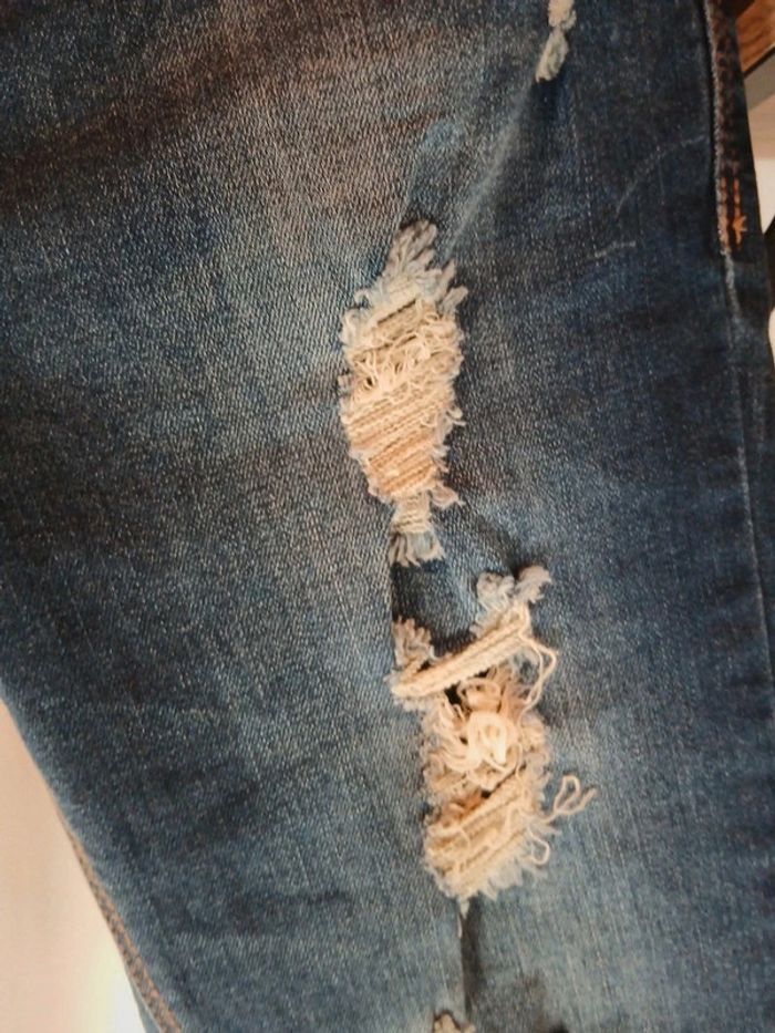 Jeans stradivarius taille 38 - photo numéro 4