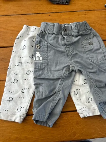 2 pantalons