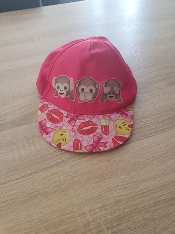 Casquettes emoji
