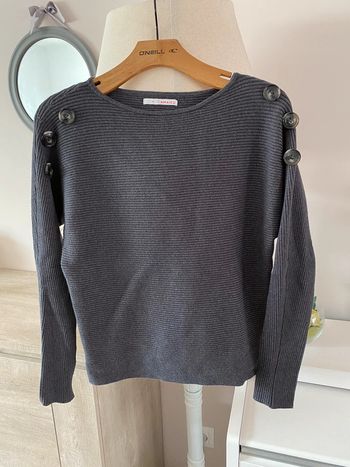 Pull camaieu
