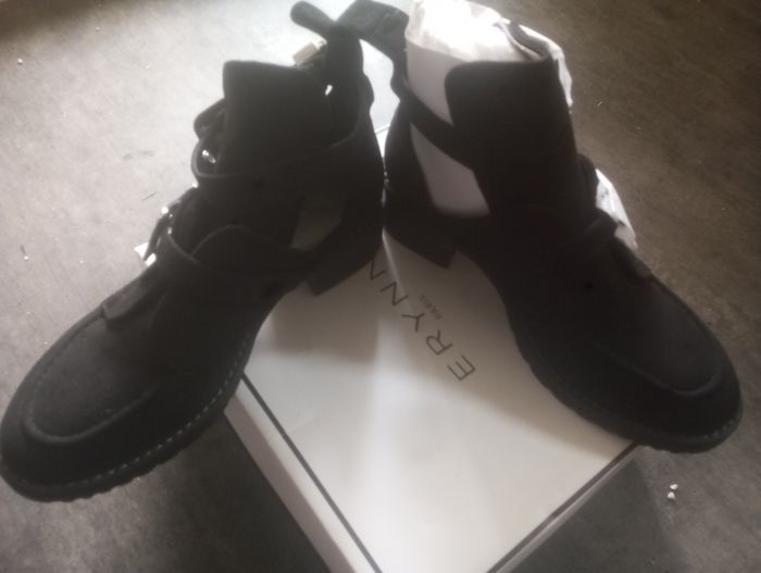 Chaussure - photo numéro 5
