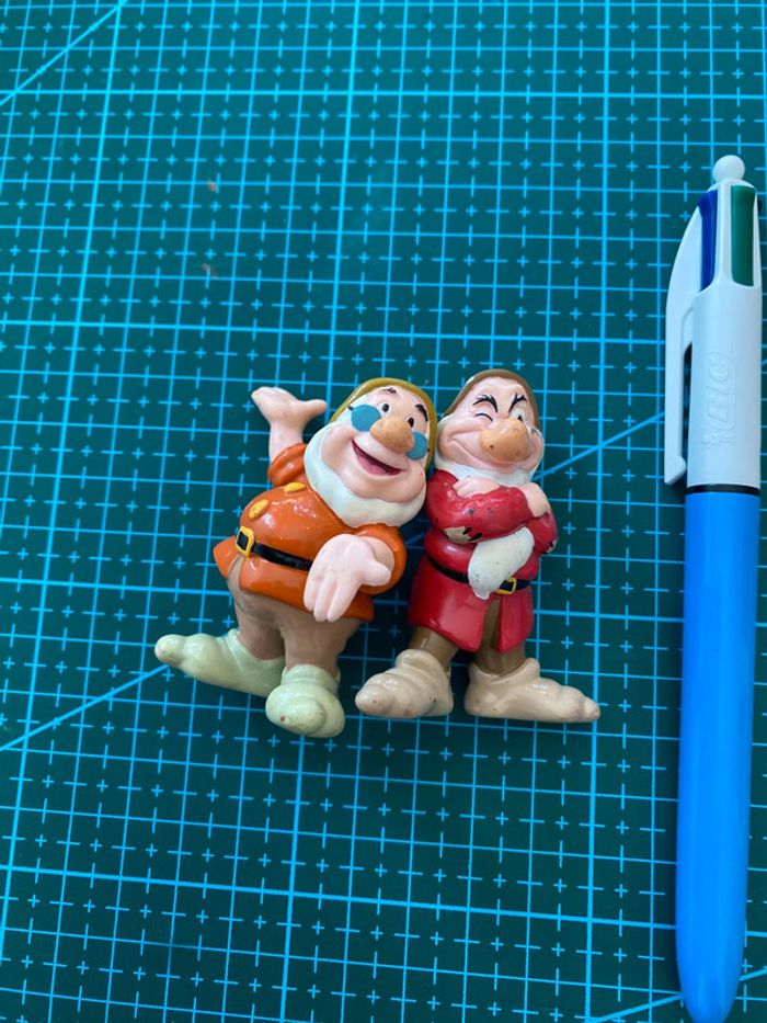 Figurine PVC Disney Blanche Neige Snow White - Nains Prof et Grincheux - Schleich Bullyland Papo 90s