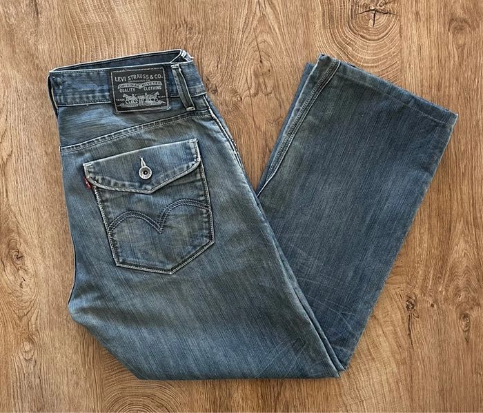 Jean/pantalon bleu Levi's 514 pour homme, taille W 34 (44 taille française) - photo numéro 2