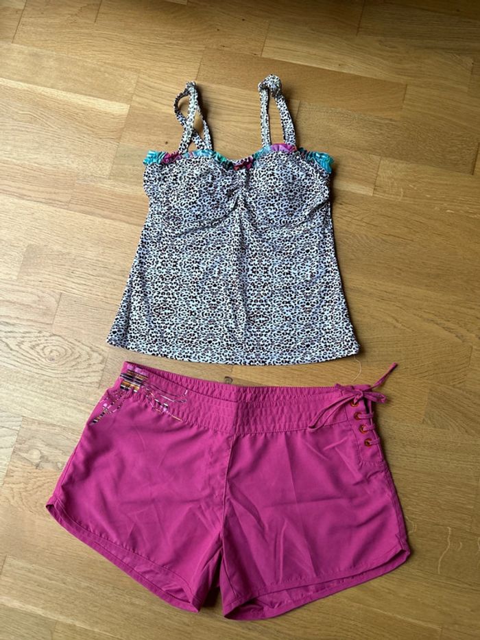 Ensemble maillot bain débardeur léopard et short femme