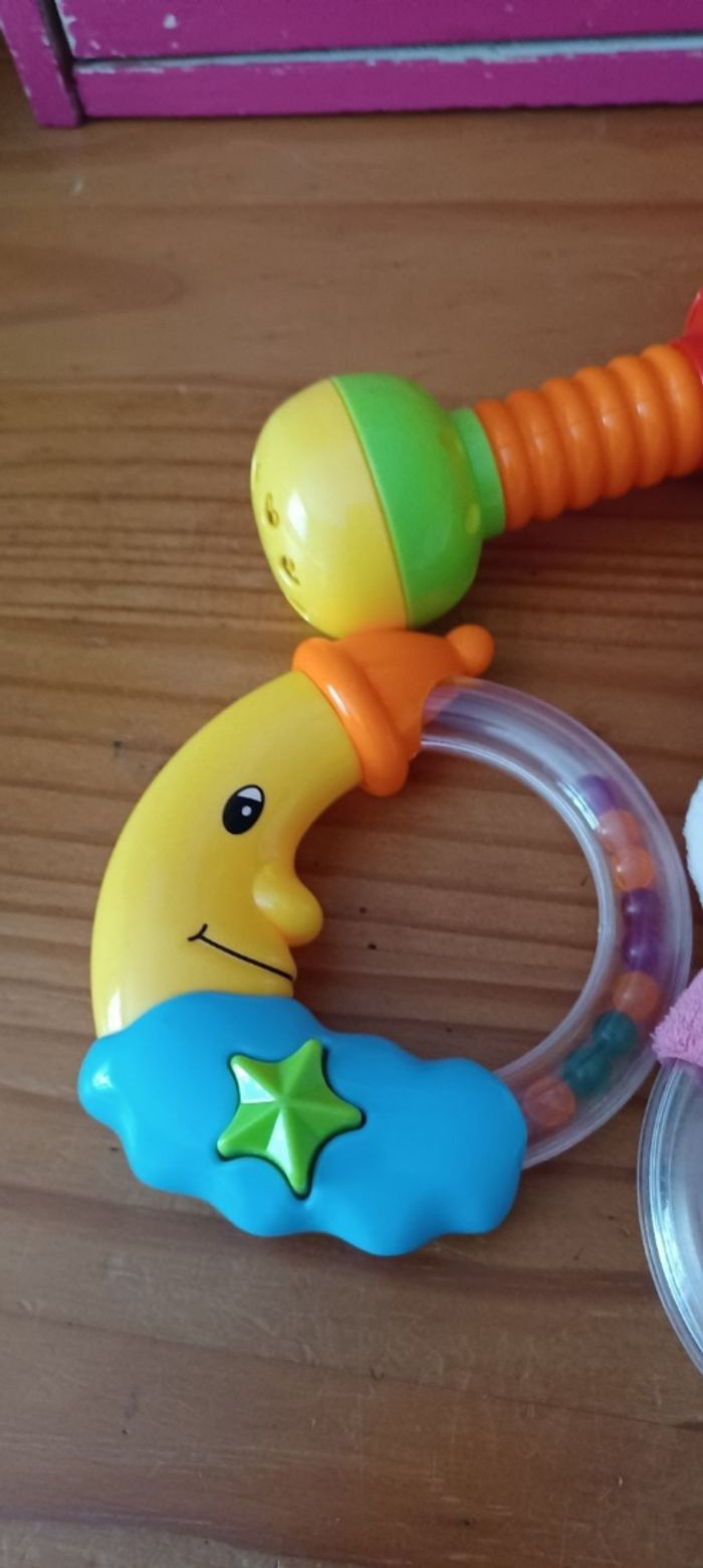 3 petits jouets  bébé - photo numéro 4