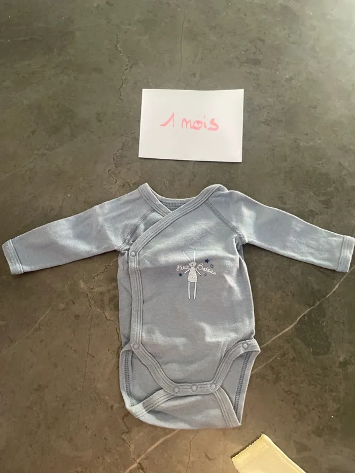 Lot de 4 bodies - photo numéro 3