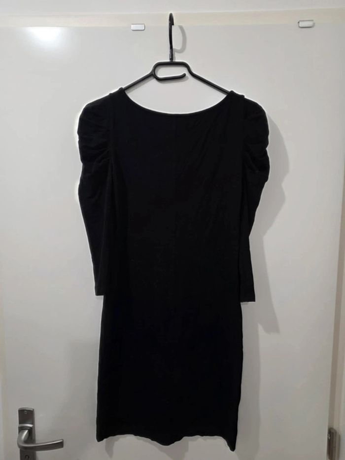 Robe noire