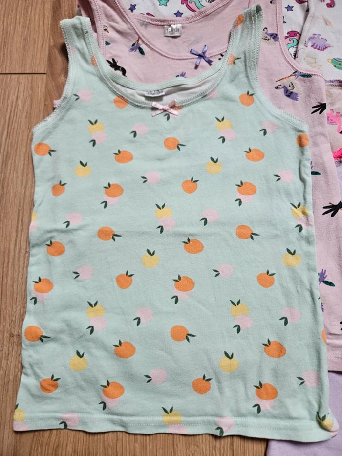 Lot de 7 débardeurs Zeeman 8 ans - photo numéro 4
