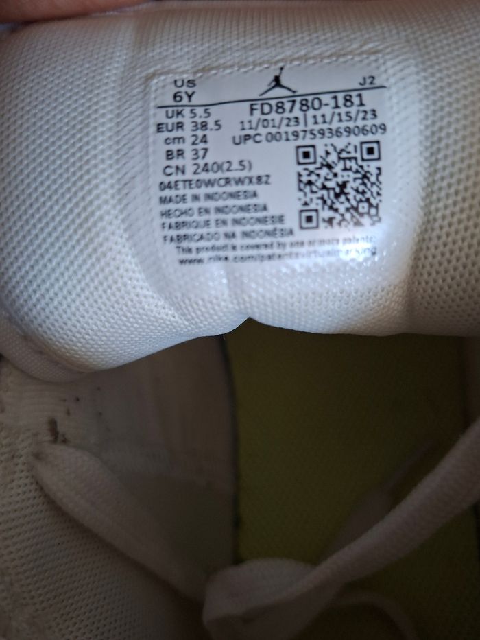 Baskets montantes Jordan - photo numéro 4