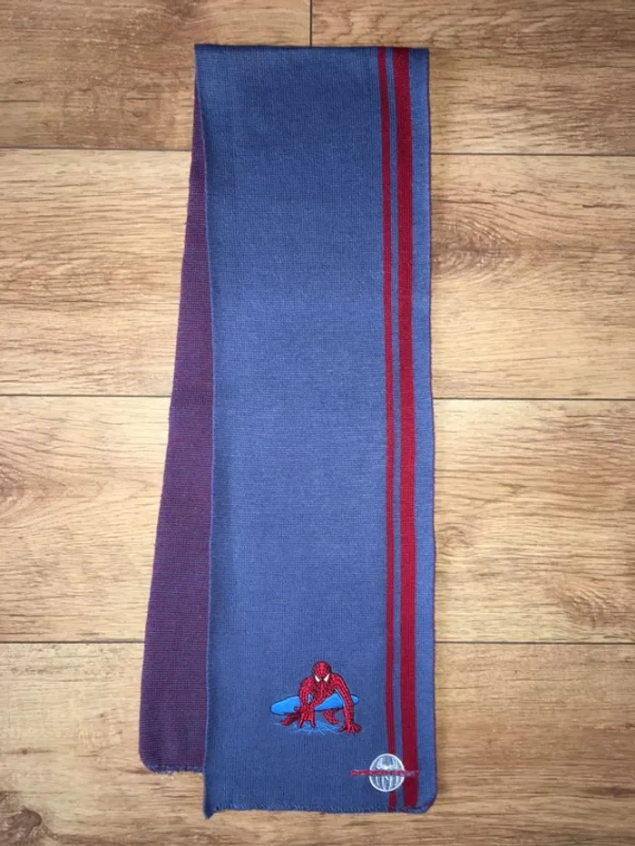 Écharpe enfant Spiderman