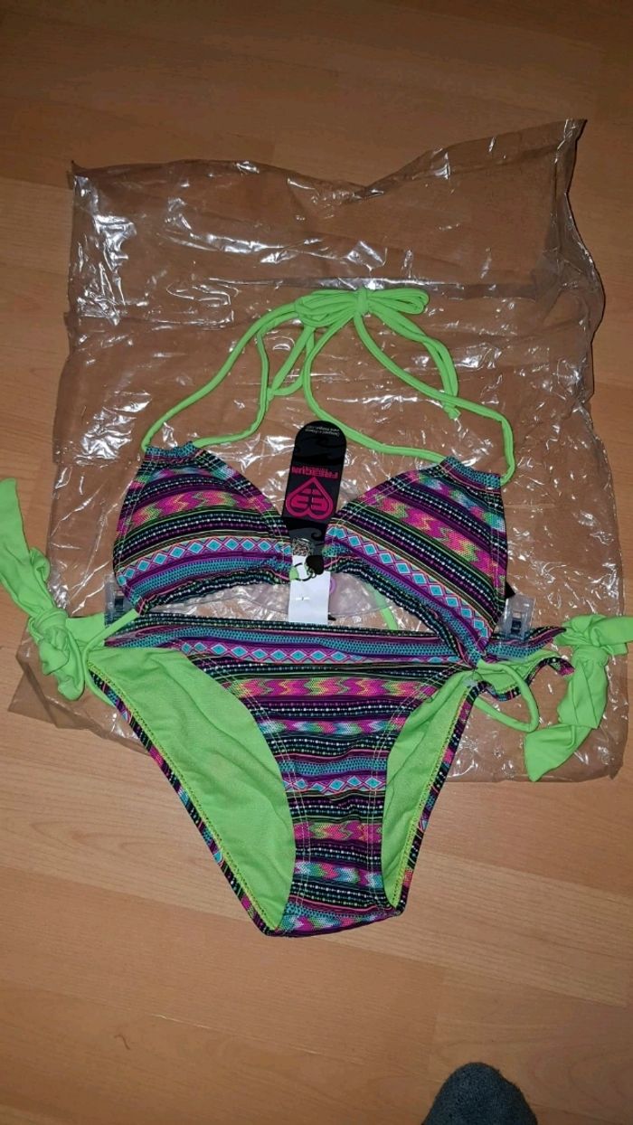 Maillot de bain neuf Freegun
